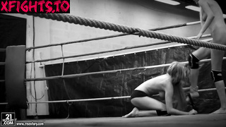 Hair Pulling Sexfight in Boxing Ring 2021