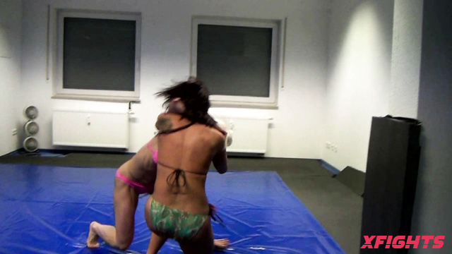 Boxing Ring Lesbian Sexfight Session