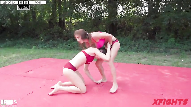 Italian Female Wrestling - IFW145 Andrea vs Robi Part B