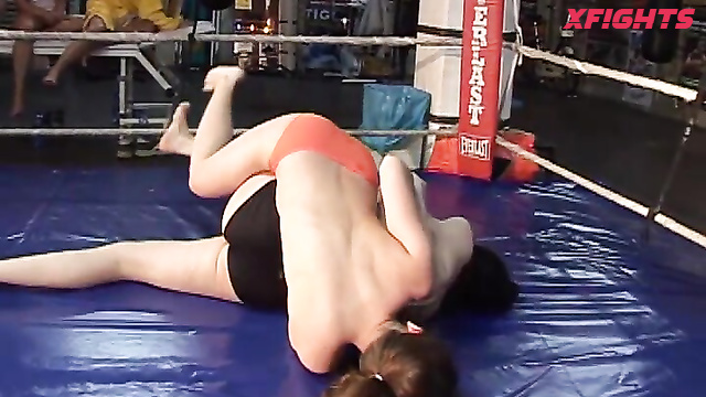 Nicky Lesbian Wrestling