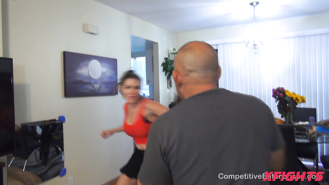 Erotic Mixed Fighting - Erika vs Alex Fight Time P1