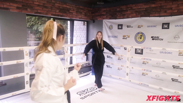 Mixfights - Alice vs Valery Battle of Skills