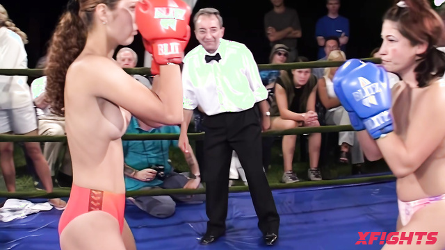 DWW-S2001-BOX-16 Jana N vs Timea C Wild Topless Boxing