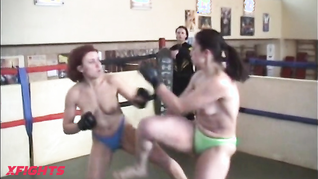 DWW-196-01 Sveta M vs Olga K - Topless Extreme Fight