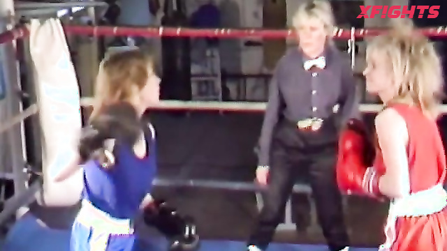 ASFILM - WV113 - 2 Elizabeth Morris vs Amanda McGowan Boxing Match