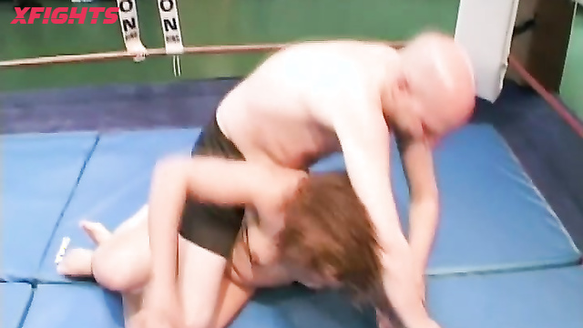 Amazons Prod - DG1 - 1 Veronika vs Patrick - Nice Mix Wrestling