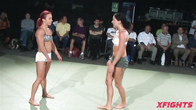 Femwin - Carina vs Nandia - Grappling competition