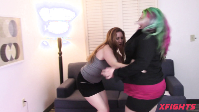 WMW Fetish Fun - Kathy Owens vs Shauna Ryanne - After work tickling