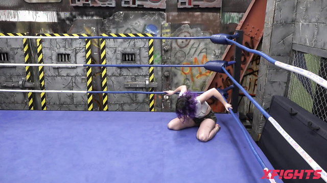 WMW Fetish Fun - Fierce teens cruel catfight action