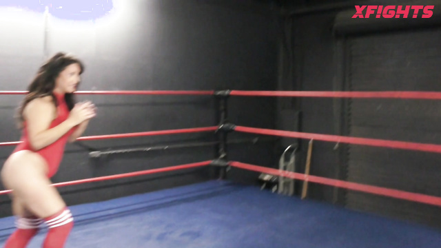 WMW Fetish Fun - Jezabel Romo Vs Crystal Clark - She's back at my ring
