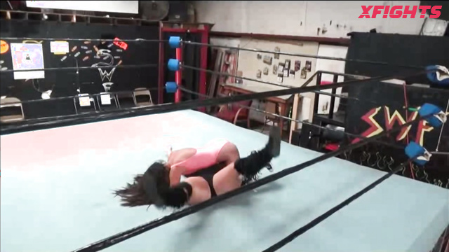WMW Fetish Fun - Sumiko Vs Malibu - No mercy pro wrestling clash