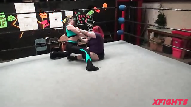 WMW Fetish Fun - Rock C vs Kathy Owens - Mad whores