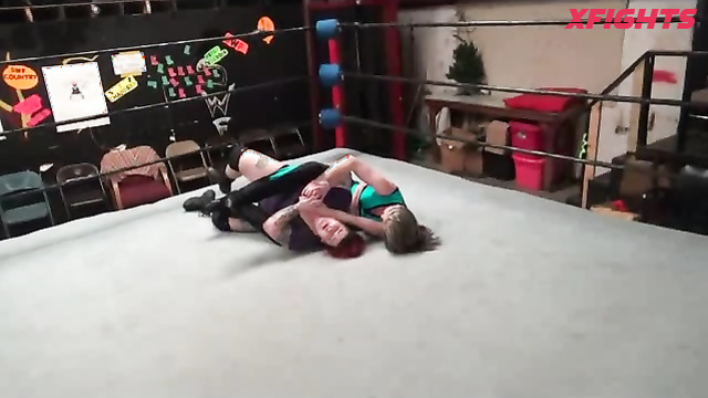 WMW Fetish Fun - Rock C vs Kathy Owens - Mad whores