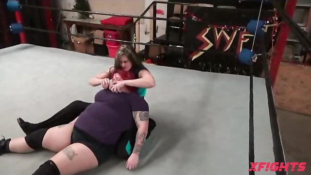 WMW Fetish Fun - Rock C vs Kathy Owens - Mad whores
