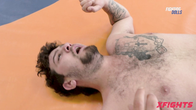 Fighting Dolls - FD6267 Pablo vs Talia - Mixed grappling action