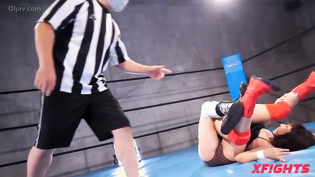 Akibacom - FGI-04 - Busty Japanese girl dominates her sweet girlfriend in the ring