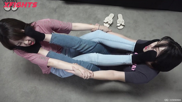 XFights Custom Requests - Chinese Girls Foot Fight