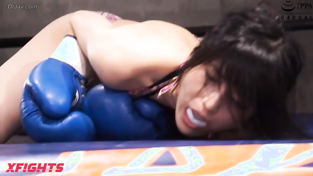 Akibacom - BBEX-01 - Boxing match between hot girls in bikini
