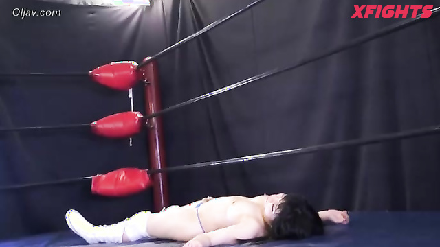 Akibacom - BECT-24 - Extreme topless wrestling with sexy Japanese girls