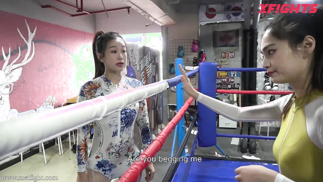MEI Fight - MF-FW31 - Sexy Asian girls in spandex suits brutally beat each other