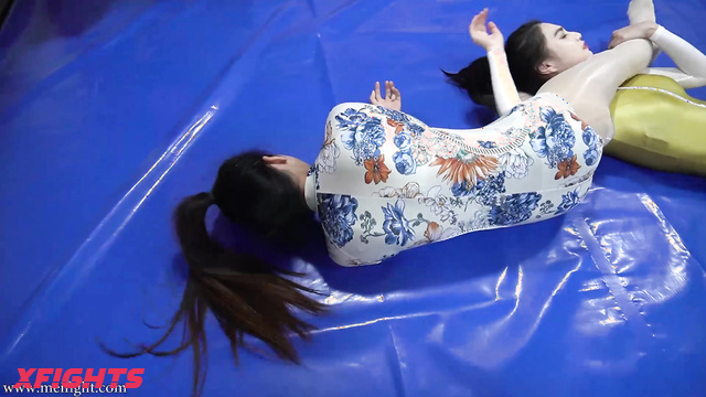 MEI Fight - MF-FW31 - Sexy Asian girls in spandex suits brutally beat each other
