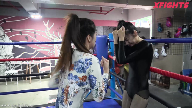 MEI Fight - MF-FW31 - Sexy Asian girls in spandex suits brutally beat each other