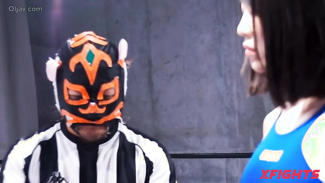 Akibacom - FGI-05 - The girls test their strength in the ring