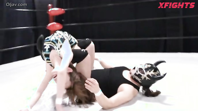 Akibacom - FGV-02 - Hot Japanese babe wins wrestling match