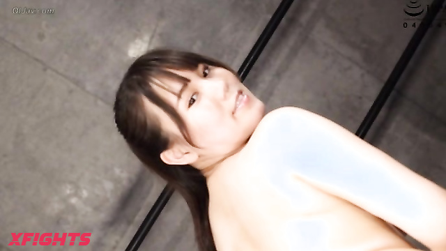 Akibacom - BTXS-01 - Miho Tomii And Ayaka Mochizuki Face Off In Topless Boxing Match