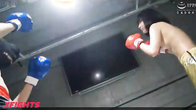 Akibacom - BMMK-02 - Boxing match with sexy topless japanese girls