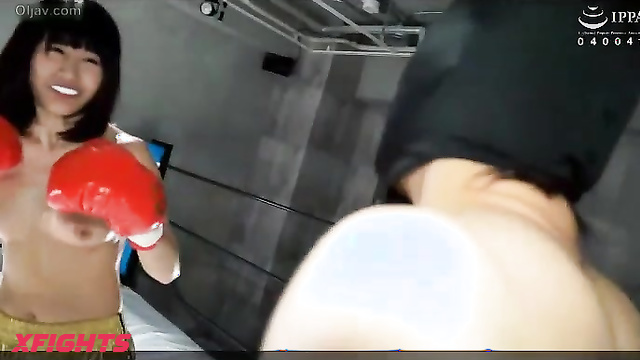Akibacom - BMMK-02 - Boxing match with sexy topless japanese girls