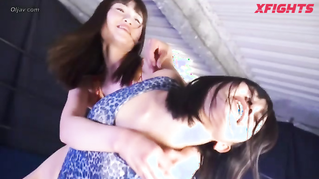Akibacom - ﻿BNX-04 - Sexy girls decided to test their skills in grappling