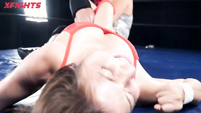 Akibacom - BMP-09 - Hot girl made a guy cum in the ring