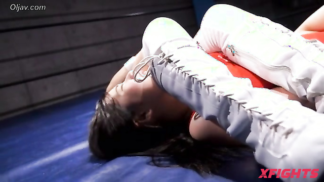 Akibacom - BW-24 - The girls had a brutal fight in the boxing ring