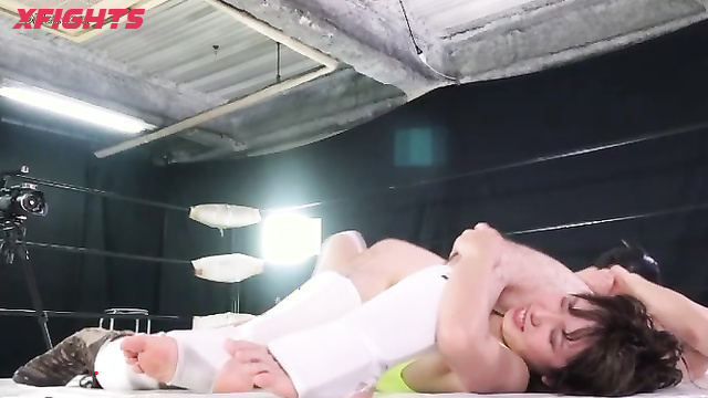 Akibacom - KVM-03 Private Match 3 - Strong desire for a sexfight