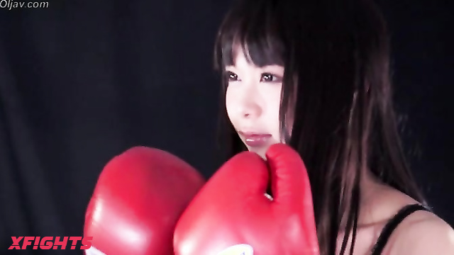 Akibacom - ﻿BDB-04 - Sweet Japanese girls beat each other hard in a boxing match