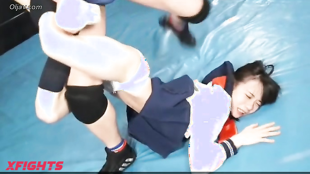 Akibacom - CJS-03 - Guy brutally dominates japanese schoolgirl in the ring