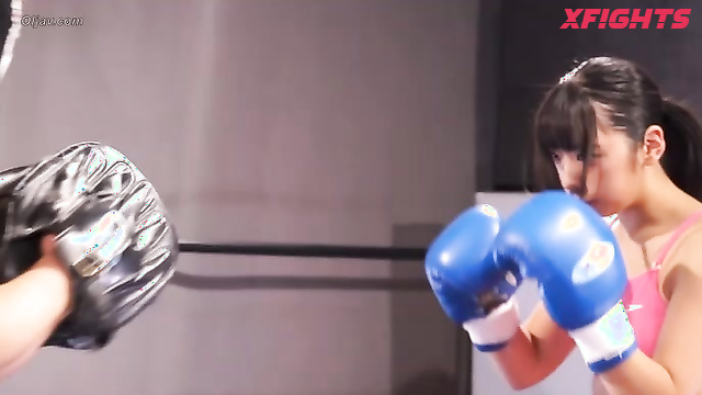 Akibacom - BBFP-01 - Sexy Japanese girls brutally beat each other in boxing