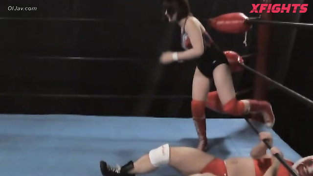 Akibacom - AEM-07 - Guys wrestled sexy japanese girls and then fucked them