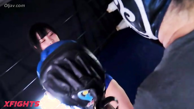 Akibacom - BDB-02 - Hardcore boxing with sexy Japanese girls