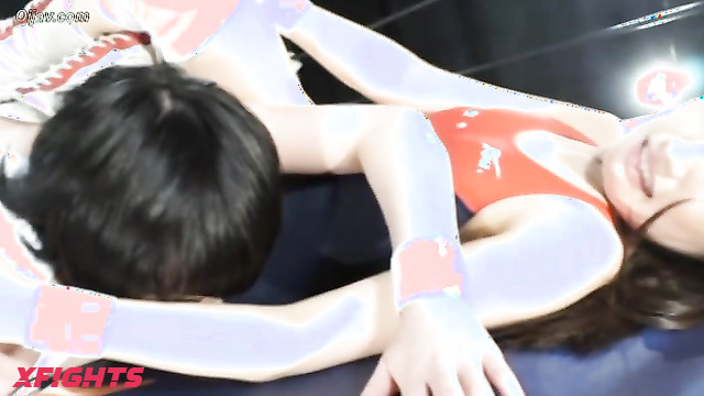 Akibacom - BTR-04 - Wrestling between cute Asian girls in the ring