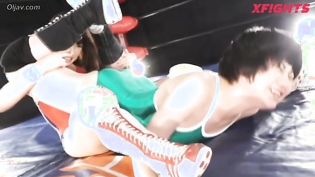 Akibacom - BTR-04 - Wrestling between cute Asian girls in the ring