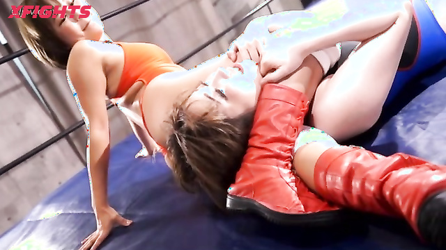 Akibacom - BEPM-10 - Hardcore wrestling of two sexy asians
