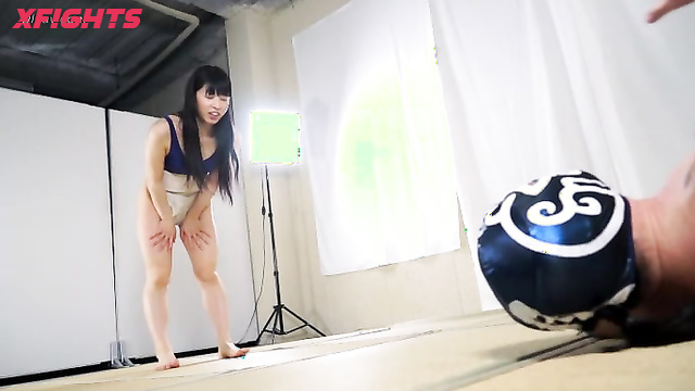 Akibacom - BDS-02 Alumni Series Female Sumo 2 - Tough battle after workout