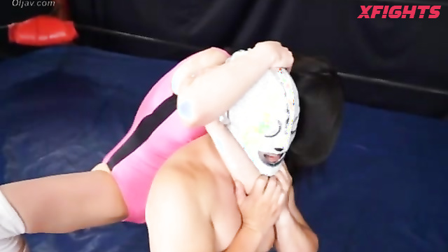 Akibacom - BIPD-06 - The guys had a tough wrestling match with the girls in the ring