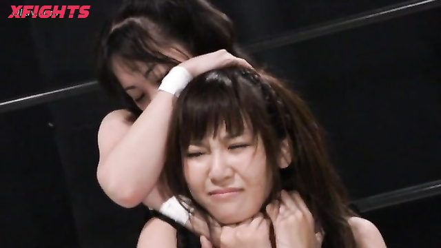 Akibacom - FGV-13 - Cute Asian beauties put up a fierce fight
