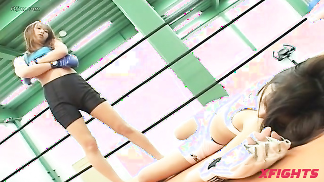 Akibacom - IAL-06 - Tender fight in the boxing gloves of cute Asian girls