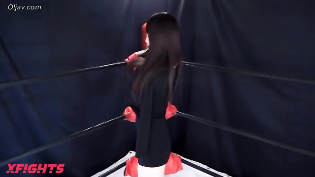 Sakura Mochizuki Lesbian Wrestling