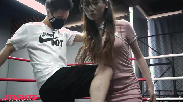 Akibacom - TAB-MF04 - Girl harshly humiliated the guy but he fought back