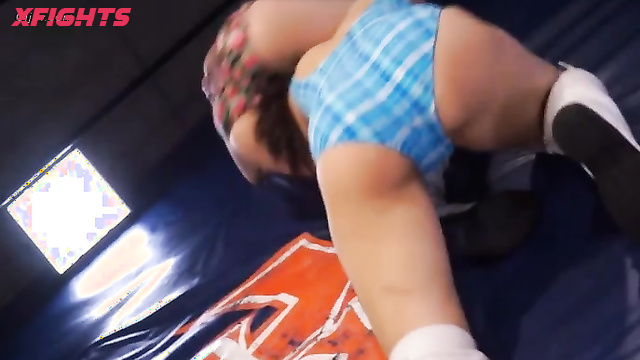 Akibacom - BKSP-02 - Cute asian babes choke each other in the ring